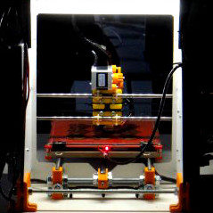 3dLacus | la stampante 3D del laboratorio FabLab
