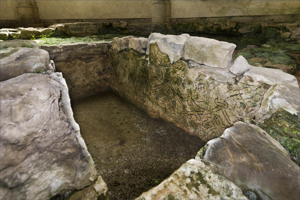 l’acqua di San Giovanni: mito, leggenda e tradizione
